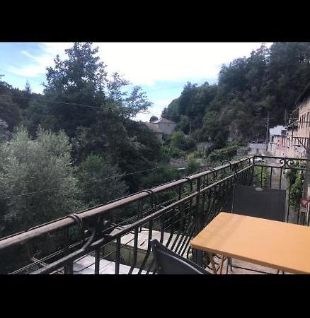 Maison Avec Vue Panoramique A 5Mn De Saint Remi Sur Durolles . La Monnerie-le Montel Kültér fotó
